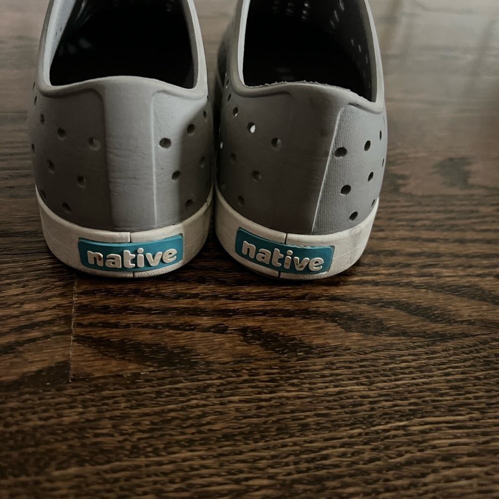 Native Shoes Jefferson Slip-on Sneakers - Picture 5 of 7